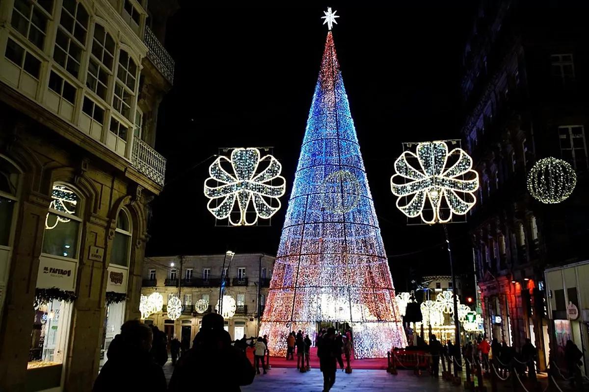 arbol navidad vigo - Cuándo se enciende el árbol de Navidad de Vigo